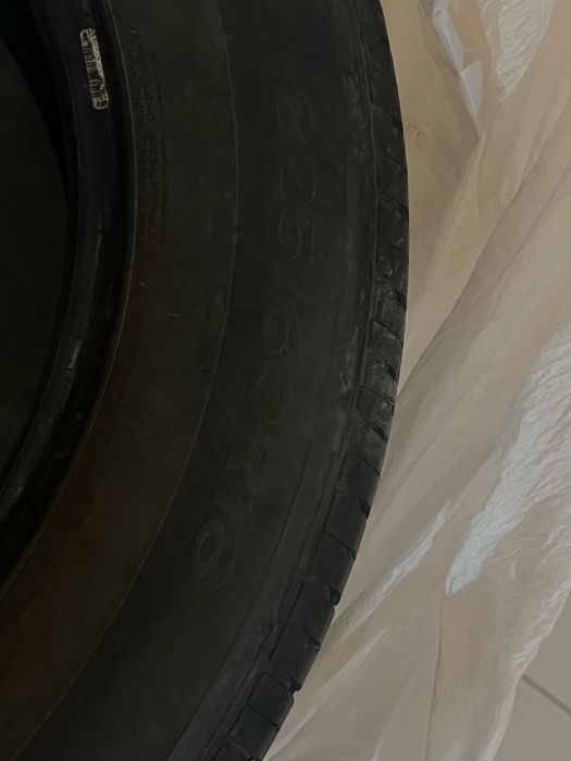 Продам летние шины размер 225/60/R18