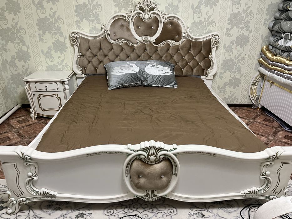 парный кровать 30,000