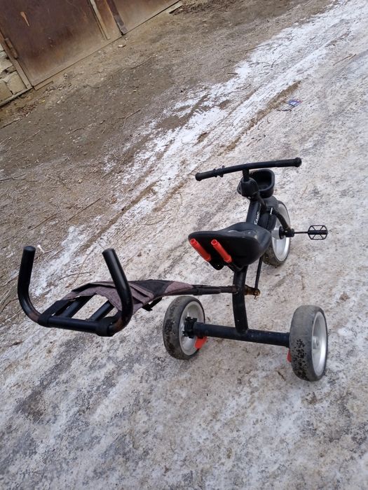 Велосипеды трехколесные 2 штуки