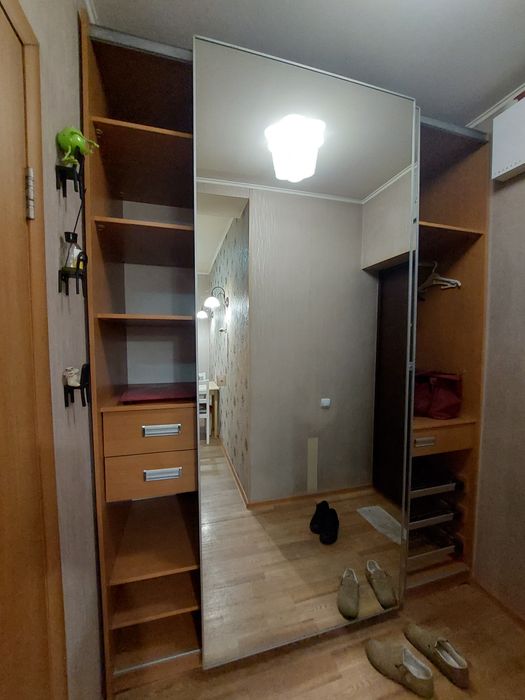 Шкаф купе зеркальный б/у