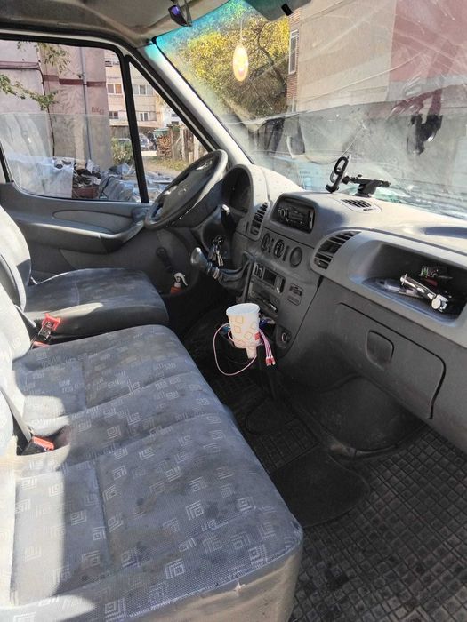 Mercedes Benz-Sprinter