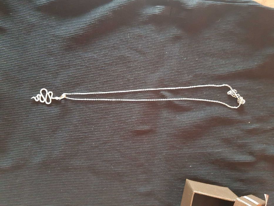 Верижка (синджирче), сребърна дамска чисто нова в кутийка