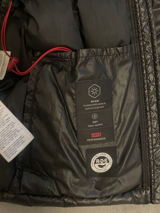 куртка LEVI’S оригинал