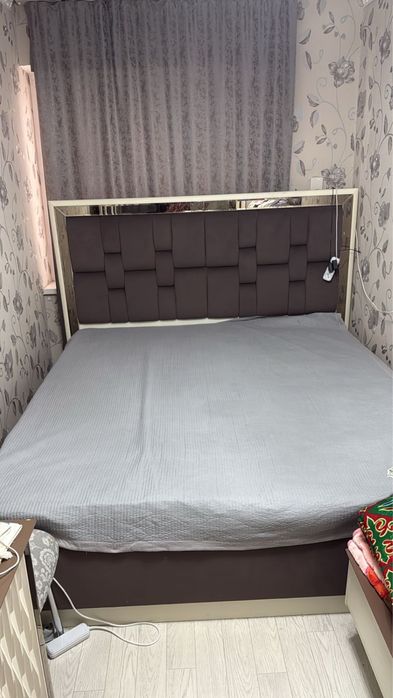 Кровать для 2х срочна