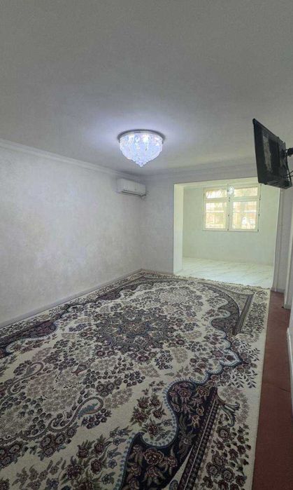 Яккасарай. Ш.Руставелли 3/2/5  Гостиница Азия