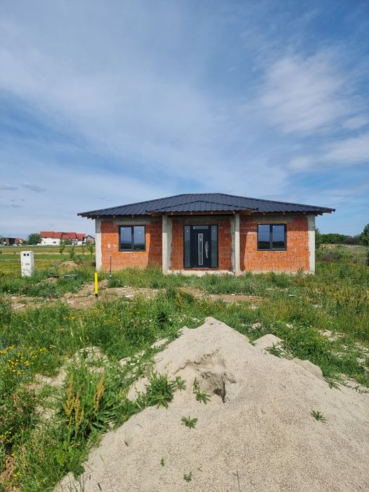 Teren  intravilan  cu puz aprobat locuri de case