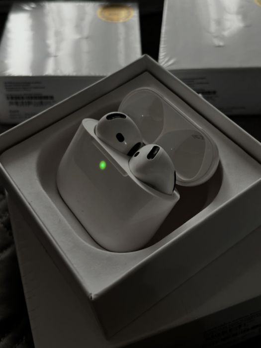 AirPodsPro 2/4 Apple