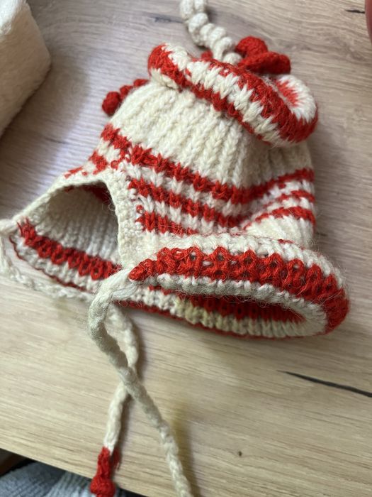 Детски плетени шапки