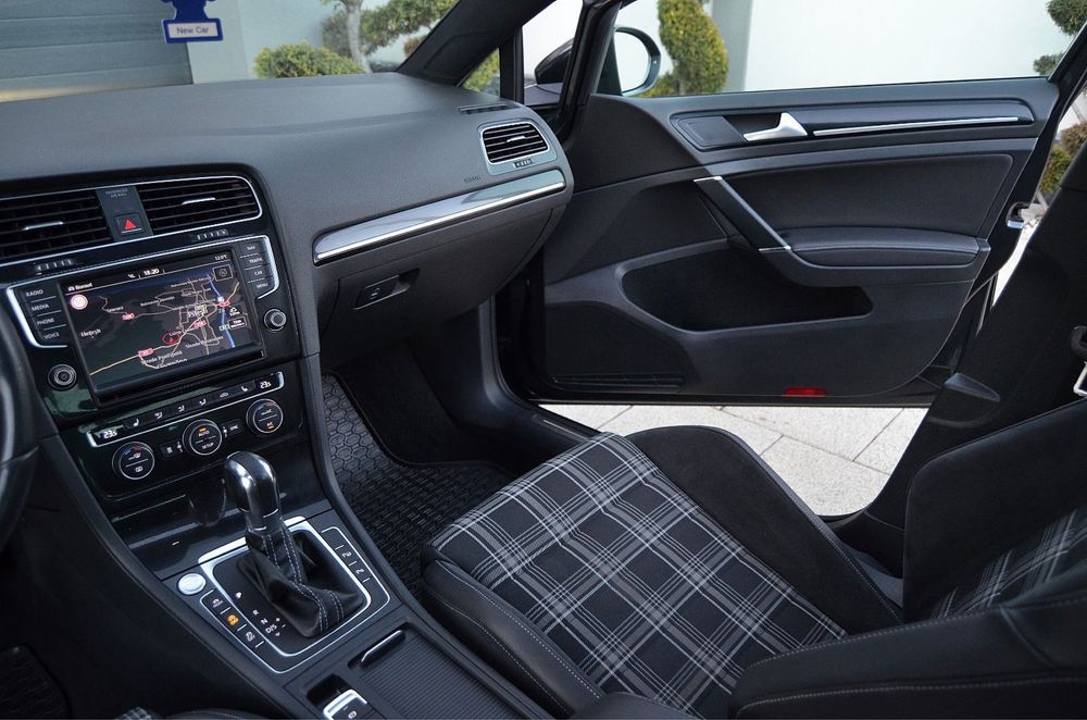Volkswagen Golf 7 GTD Sport & Sound