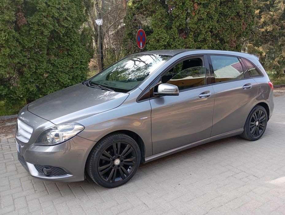 Mercedes B-Class B180 2.0 Diesel 136 Cp 2012