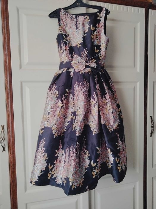 Продам пышное платье