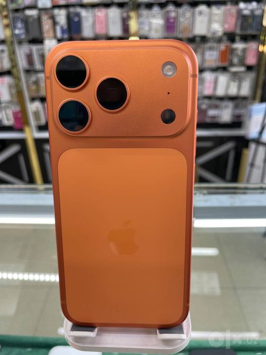 I p h o n e 17 Pro