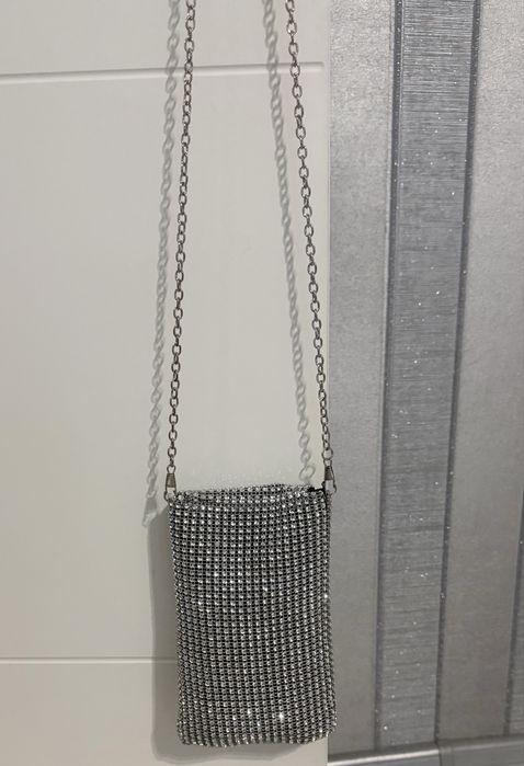 Чантичка за телефон 10€