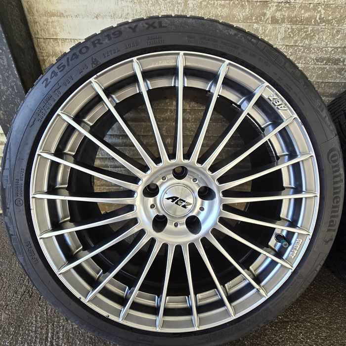 Set 4 jante AEZ 19” cu anvelope Continental 245/40R19