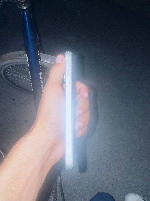 Iphone 15 ozi osela narxlari kelshtrb berladi