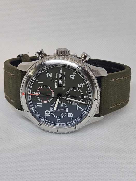 Breitling AVIATOR 8 chronograph 43 CURTISS WARHAWK оригинален часовник
