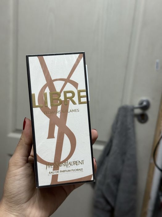 Ysl libre flowers&flame edp florale