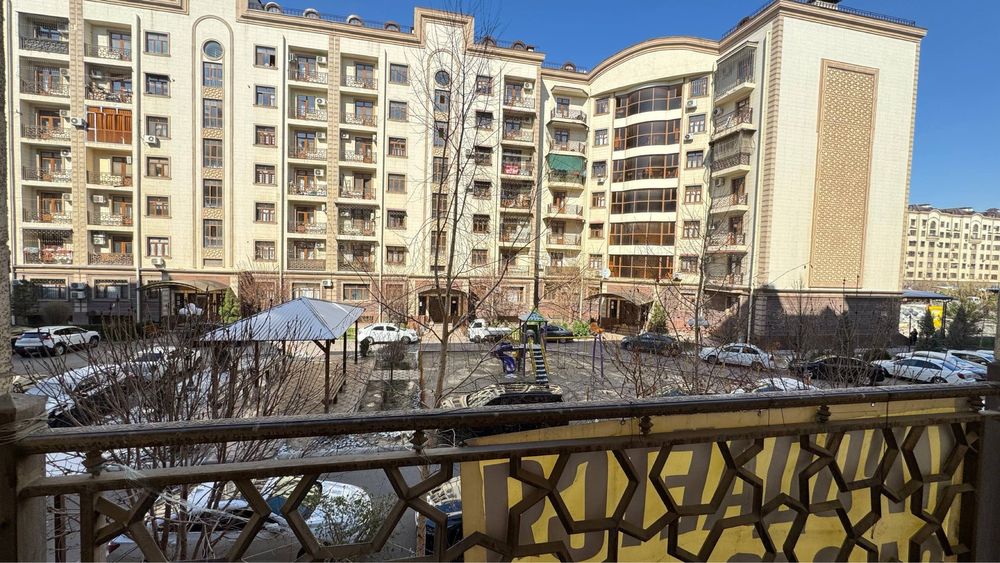 Novostroyka JK Qorasaroy Olmazor Tumani