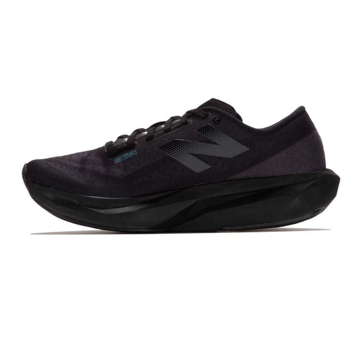 Нови мъжки маратонки New Balance Fuelcell Rebel V4 Black
