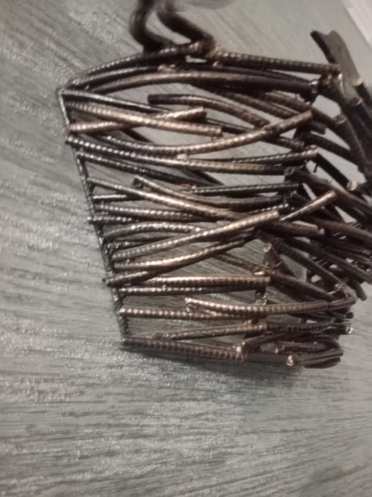 Кашпо подвесное из металла