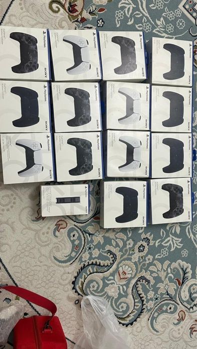 Продам новый джойстик для PS5