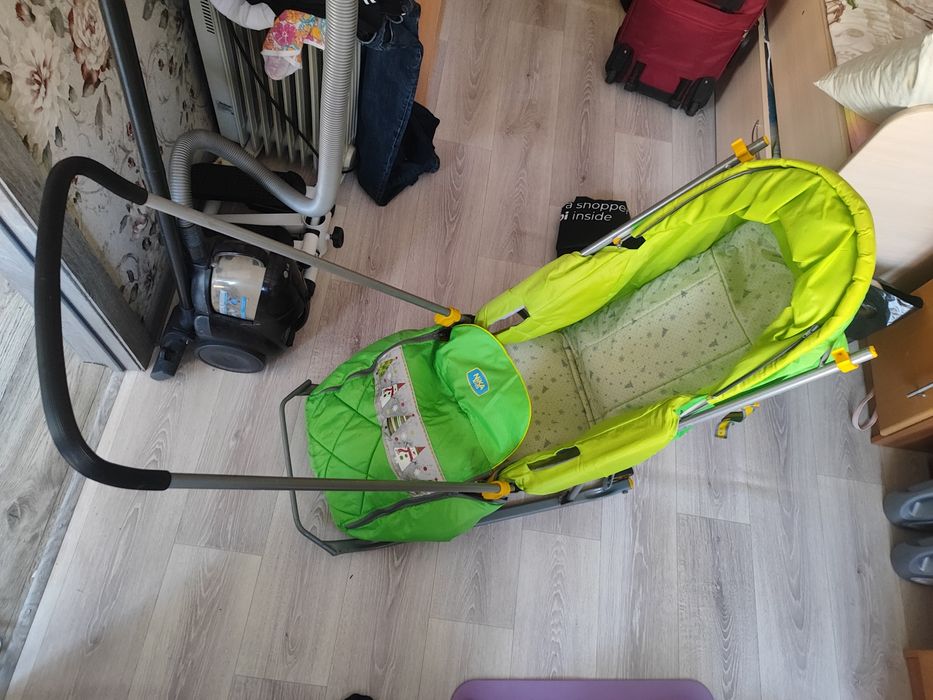 Продам санки в хорошем состоянии