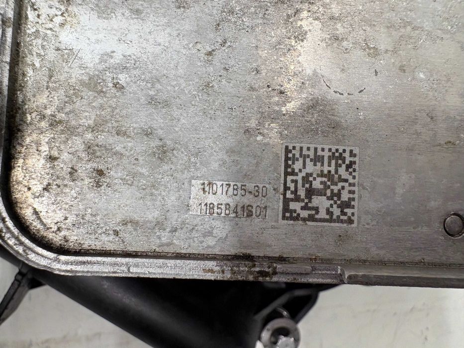 Маслен Охладител за БМВ Б47D Ф48 Ф39 Ф40 Ф45 BMW B47D F48 F39 F40 F45