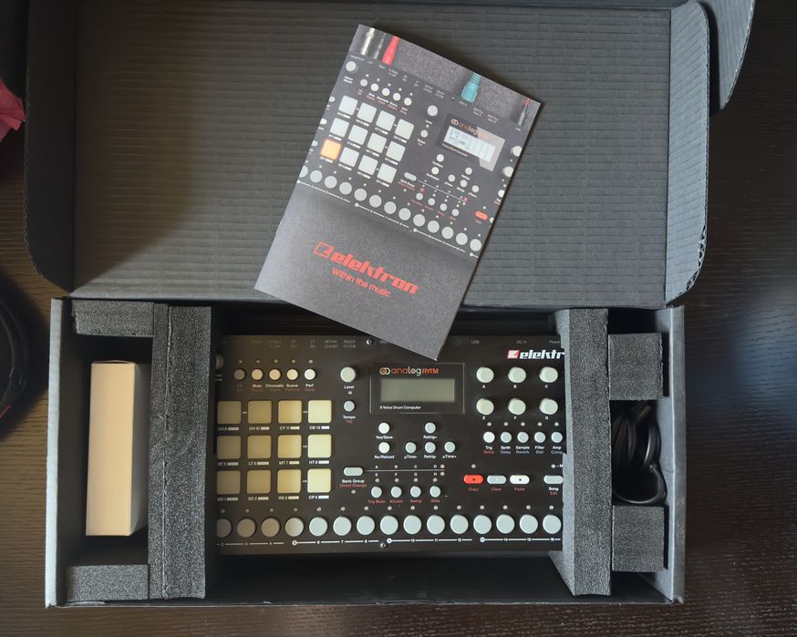 Elektron Analog RYTM Drum Machine