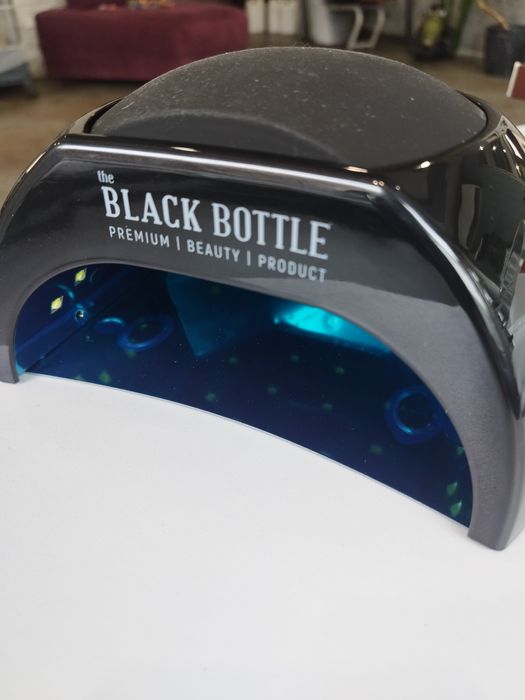 Лампа за гел лак Black bottle