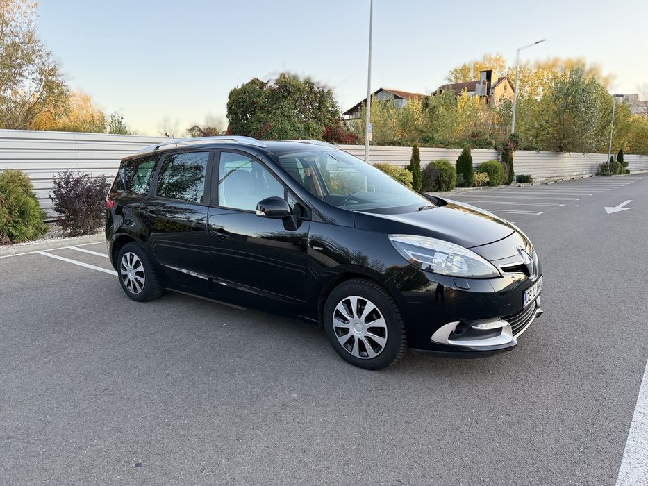 Renault Grand Scenic 1.5 DCI 110 CP