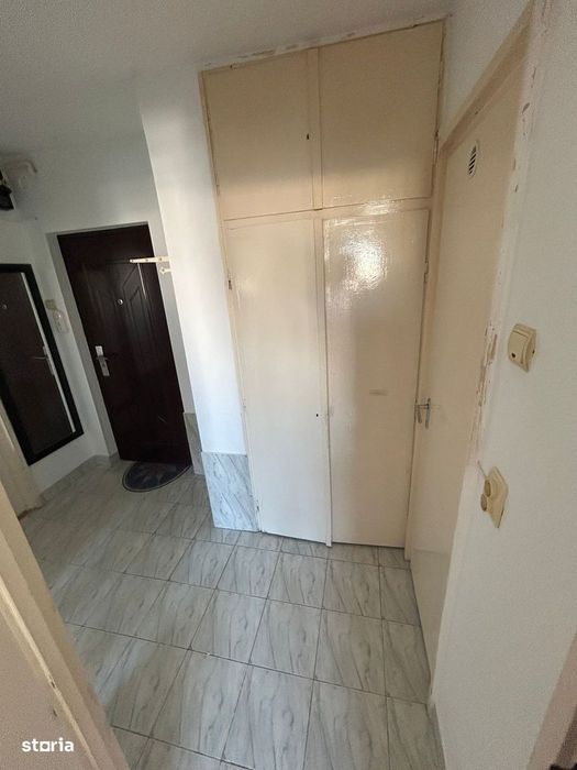 Apartament de vanzare 2 camere decomnadate direct de ;la proprietar PF