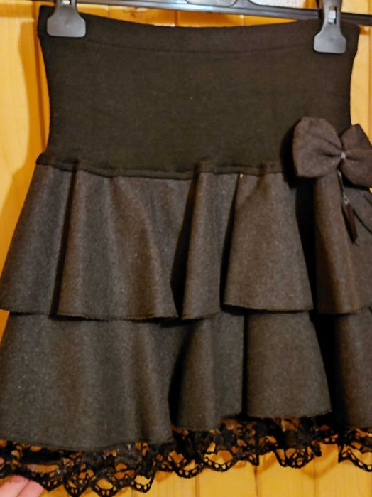 Черна Пола с панделка