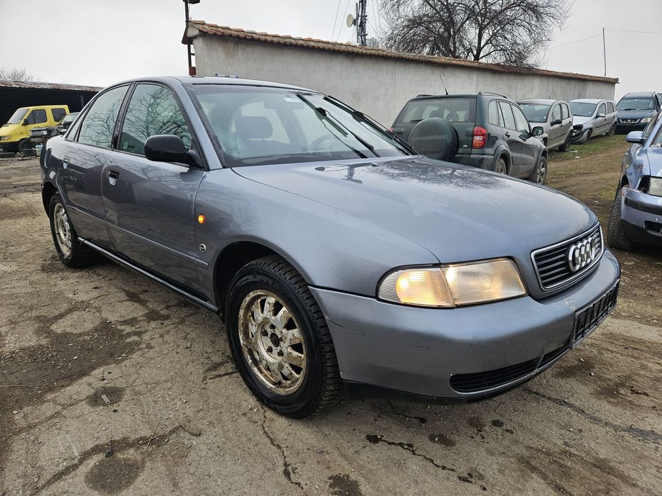 Ауди А4 Б5 1.8 125к.с на части Audi A4B5 1.8 125 na chasti