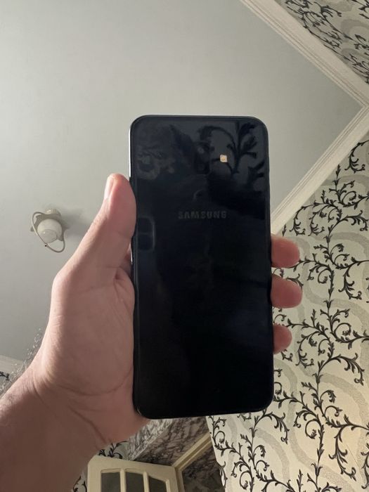 Samsung galaxy j6 pulus