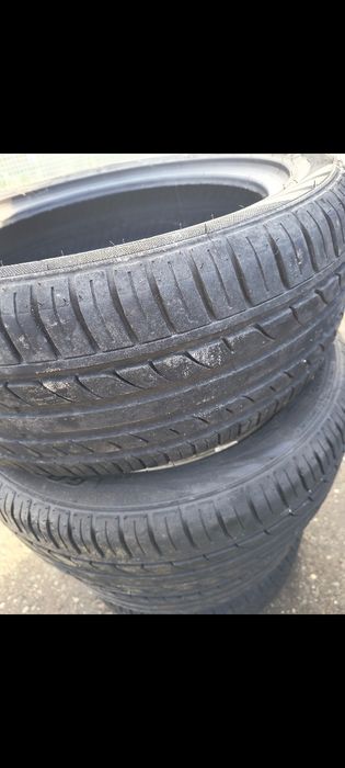 Anvelope 215 50 17