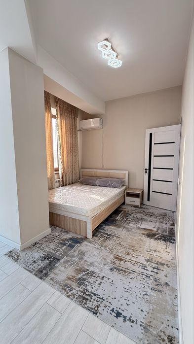 Маклерсиз 3 хонали квартира сотилади