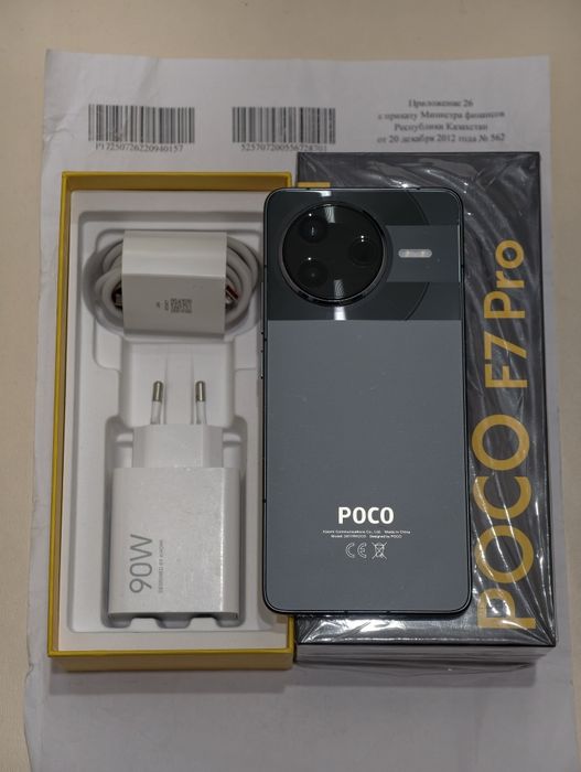 Poco F7 Pro 512 gb Ram 12 5G полный комплект