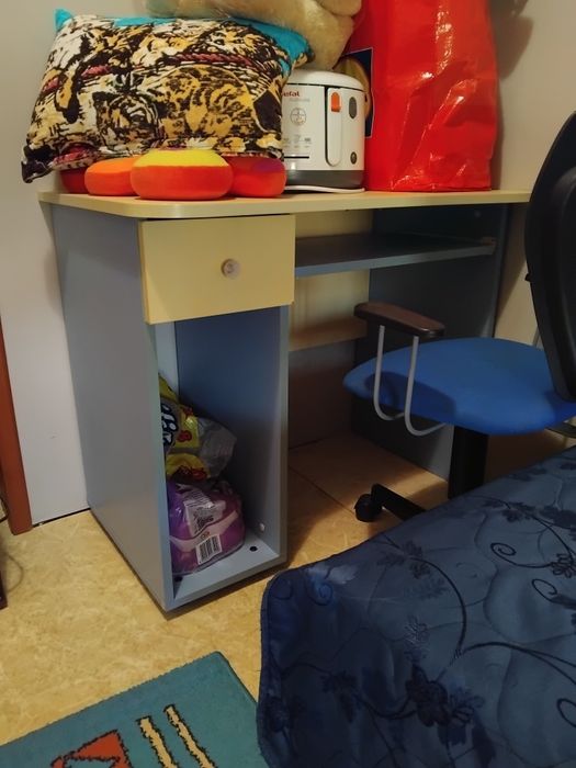 Секция+бюро+легло с повдигащ се механизъм