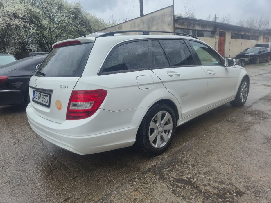 Mercedes C200 an 2013