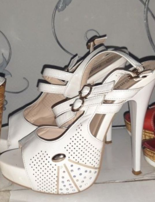 Обувь для золушек, размеры 35-36