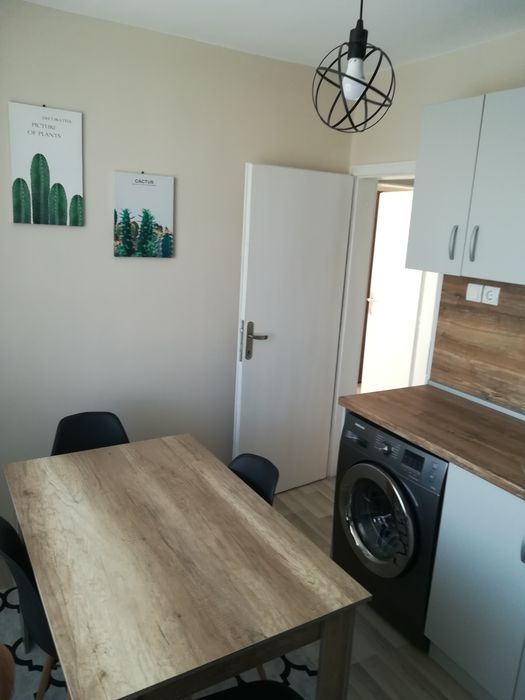 Дава се под наем Двустаен апартамент в Разград, Център - 64 кв.м за 382.5 € - Снимка #6