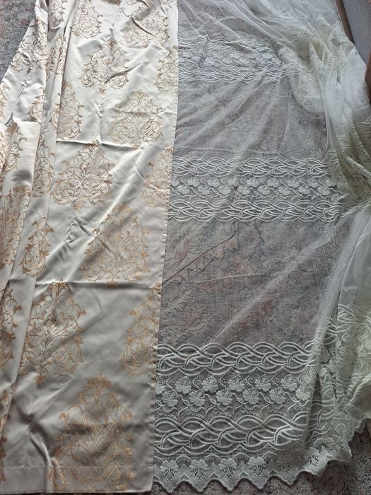 Срочно продам комплект шторы.