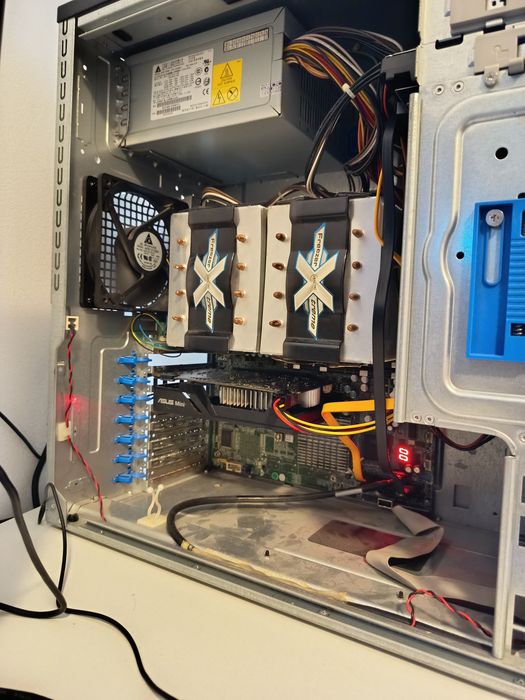 PC/server xeon 2x L5630, gtx 950, 12 GB, 1 Tb