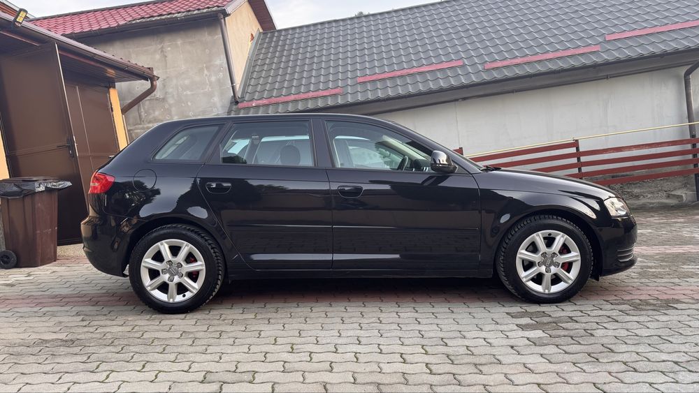 AUDI A3 Sportback 2009 — imagine 3