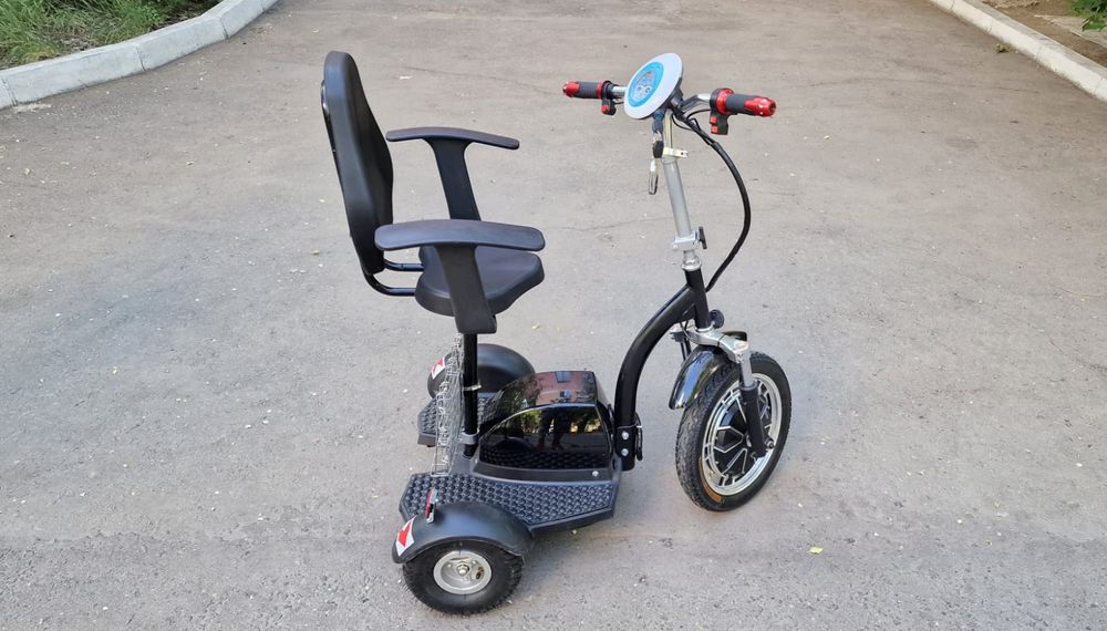 Электротрицикл трёхколёсный