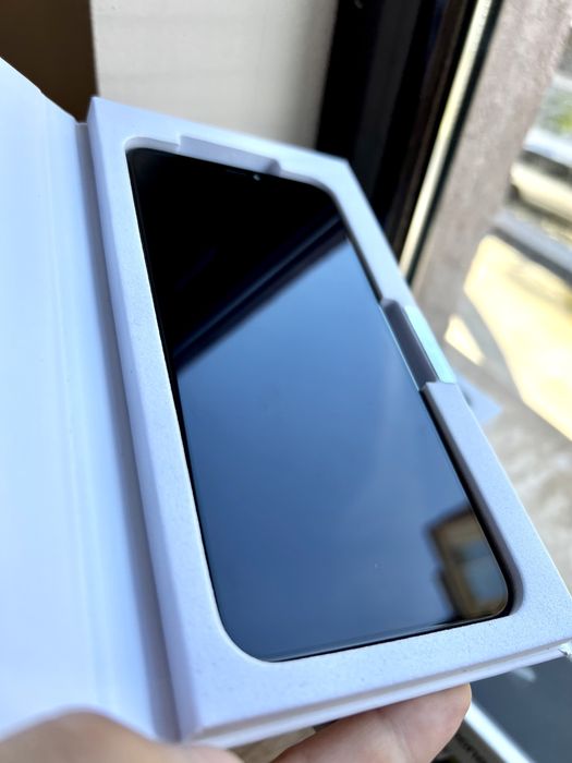 ОРИГИНАЛЕН дисплей за iPhone Xs MAX, свален от телефон, ПЕРФЕКТЕН!