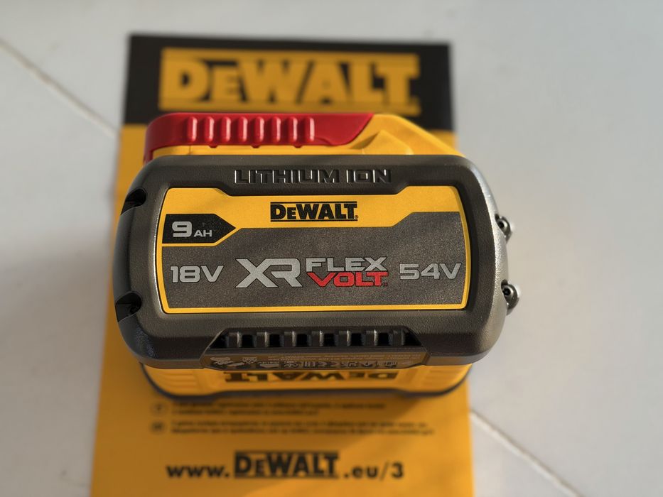 Acumulator/baterie Dewalt 9ah 54v Noua, nefolosita - disponibile 2 bucati