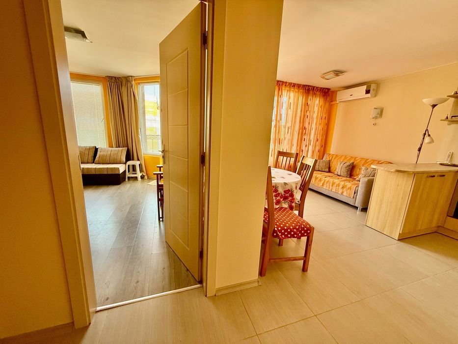 Продава се Едностаен апартамент в Несебър - 56 кв.м за 1461 €/кв.м - Снимка #11