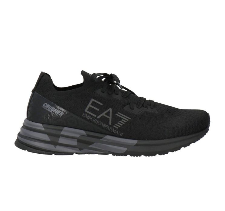 EA 7 snakers-черни 43,5 номер