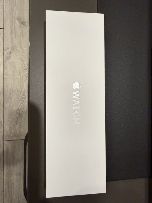 Apple watch 11 46 mm Чисто нов Неотворен!!!